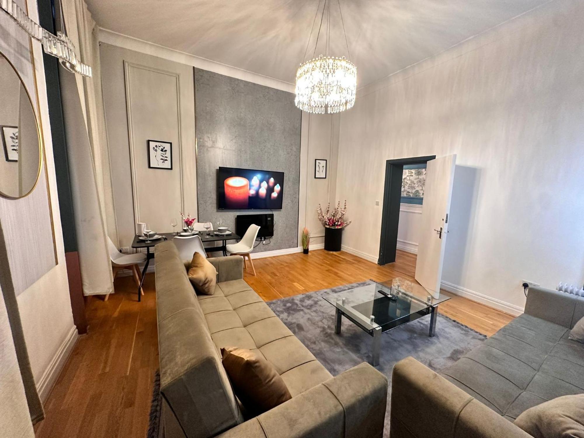 Paddington Station - 2-Bedrooms, 2-Baths And Living Room - Posh Apartment In Central Лондон Екстер'єр фото