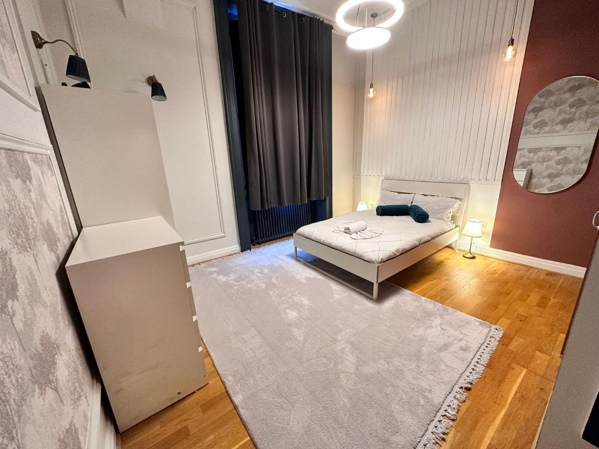 Paddington Station - 2-Bedrooms, 2-Baths And Living Room - Posh Apartment In Central Лондон Екстер'єр фото